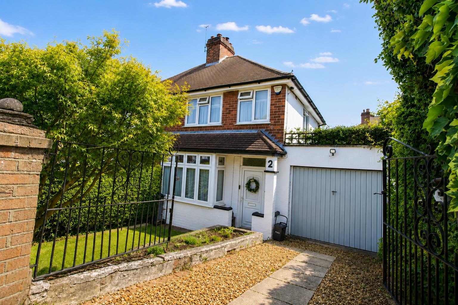 Grasmere Avenue, Tilehurst, Reading